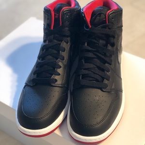 Nike Jordan 1 Mid fearless